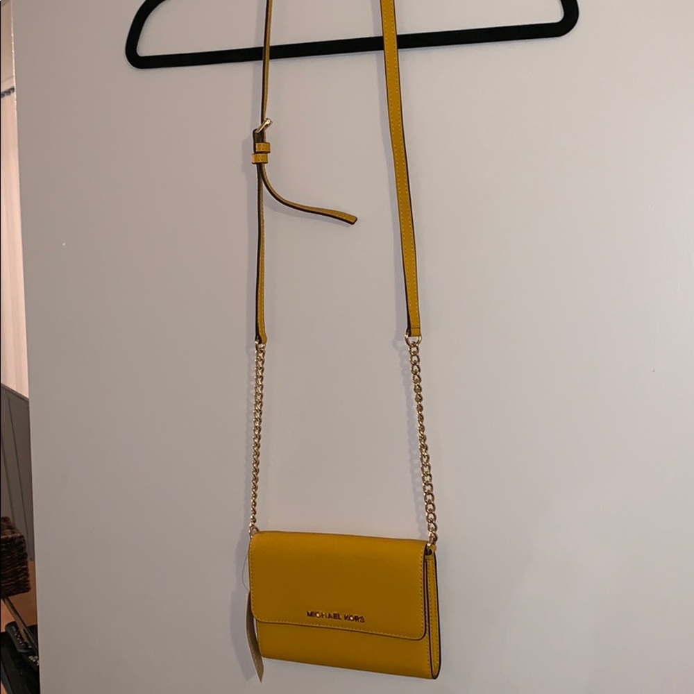 MK Yellow(sun) crossbody with Gold Chain